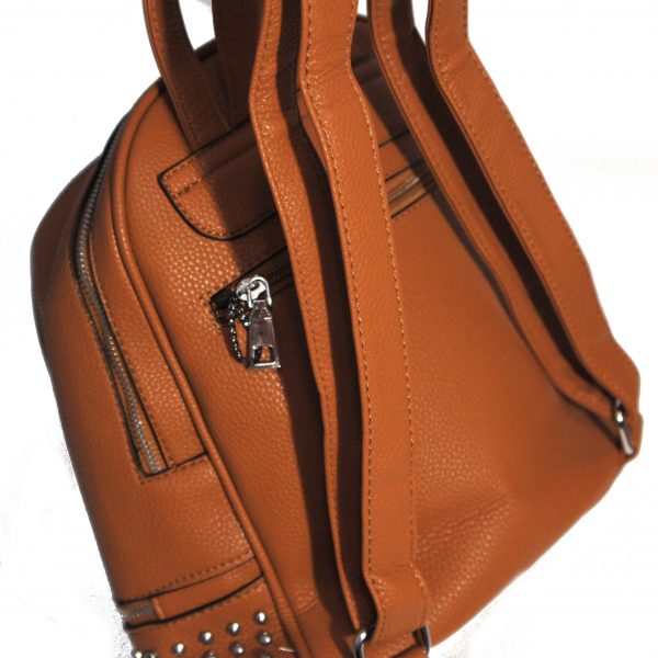 Borsa donna Zaino zainetto borchiato con borchie mod.6409 Panna