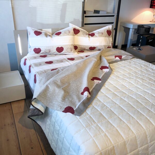 Completo Lenzuola per letto 100% puro Cotone una piazza  Quattro Cuori