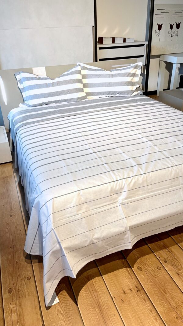 Completo Lenzuola per letto 100% puro Cotone made in Italy matrimoniale Rigato Grigio Bianco