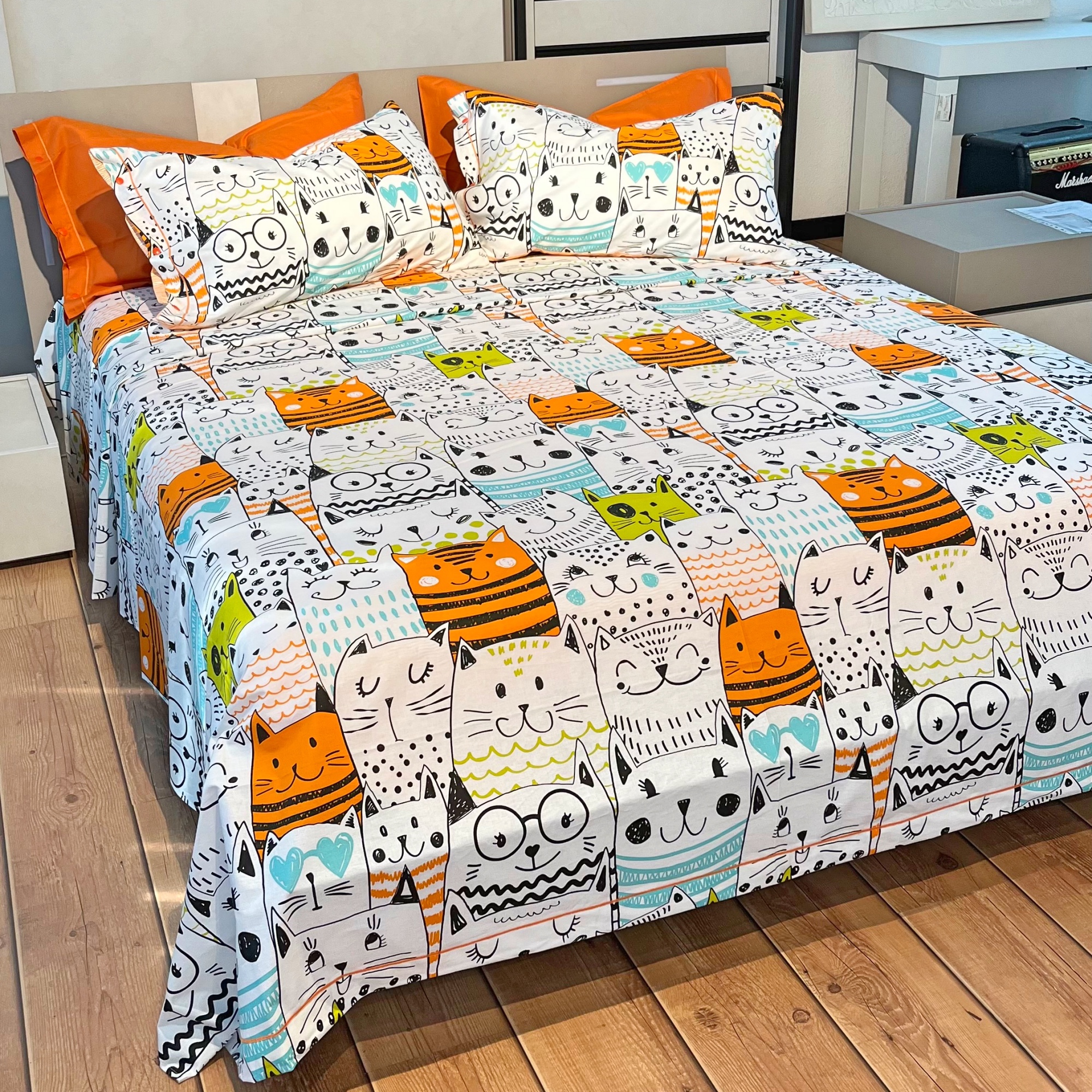 Completo Lenzuola Una Piazza E Mezza 100% Cotone - 58 Fili - Fantasia CAPRICCIO Cenere