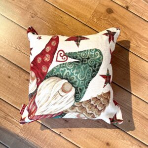 Cuscino arredo imbottito natalizio 50x50 Gnomi & Stelle
