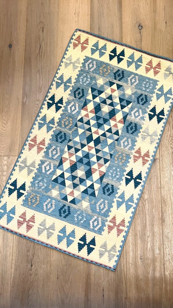 Tappeto e passatoia ciniglia lavabile antiscivolo Kilim Azzurro