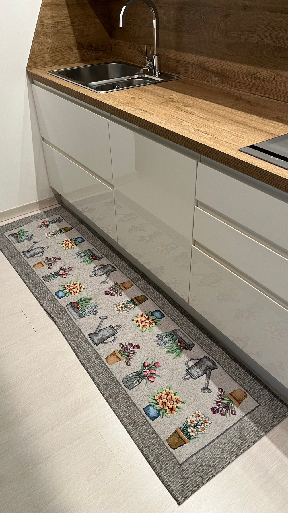 Tappeto passatoia ciniglia lavabile antiscivolo Dalila Grigio Tappeto passatoia ciniglia lavabile antiscivolo Dalila Grigio