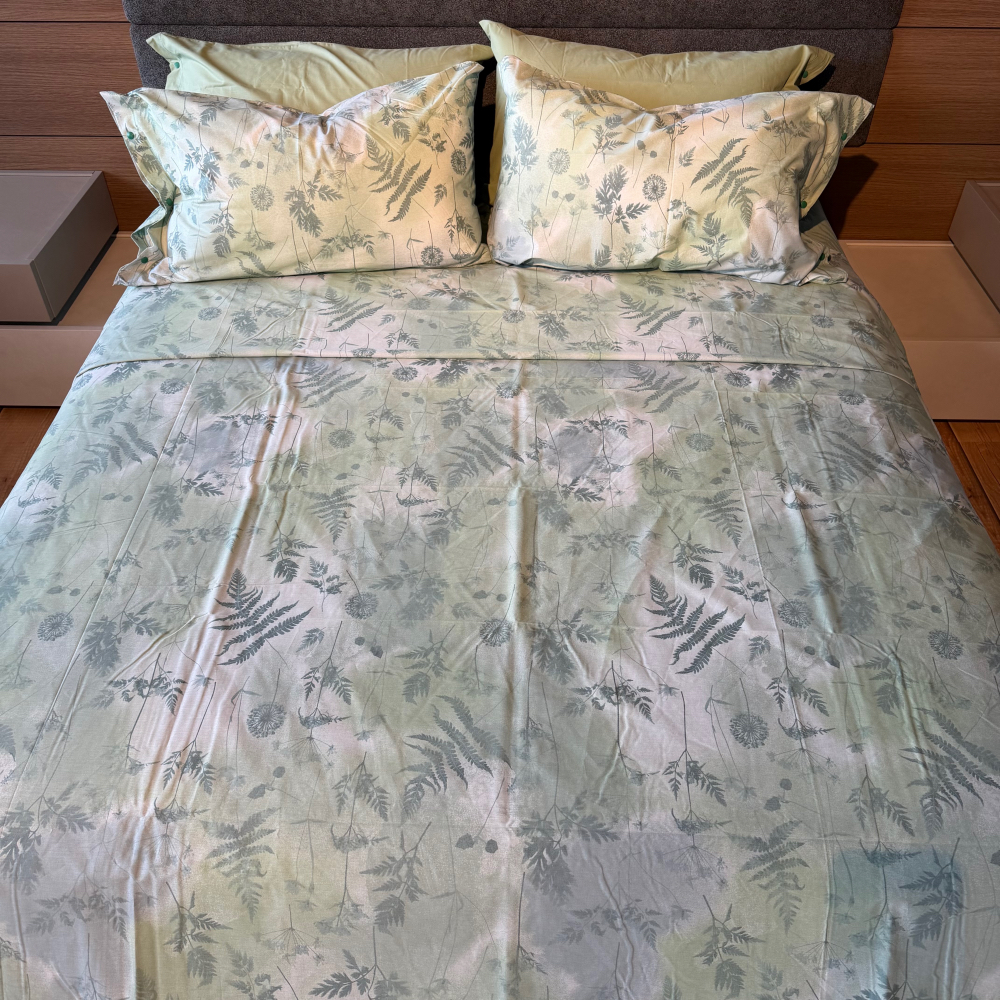 Completo Lenzuola per letto 100% puro Cotone made in Italy matrimoniale Soffione verde Completo Lenzuola per letto 100% puro Cotone made in Italy matrimoniale Soffione verde